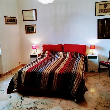 Gabry'S Home Three-Bedroom Big Apartment Near City Center & Train Station To Pisa And Florence & Ferries To Sardegna Corsica Livorno Exterior photo